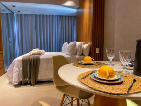 Studio 250m da PRAIA I PISCINA no ROOFTOP com VISTA DESLUMBRANTE I AR-CONDICIONADO I WiFi 100Mbps I ESTACIONAMENTO I Portaria 24h